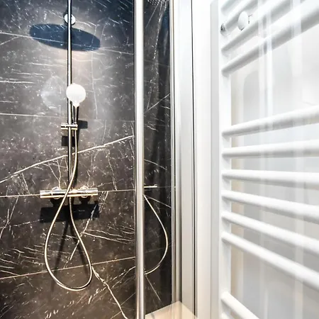 Duplex Agreable 20ᵉ - Belleville Apartment *